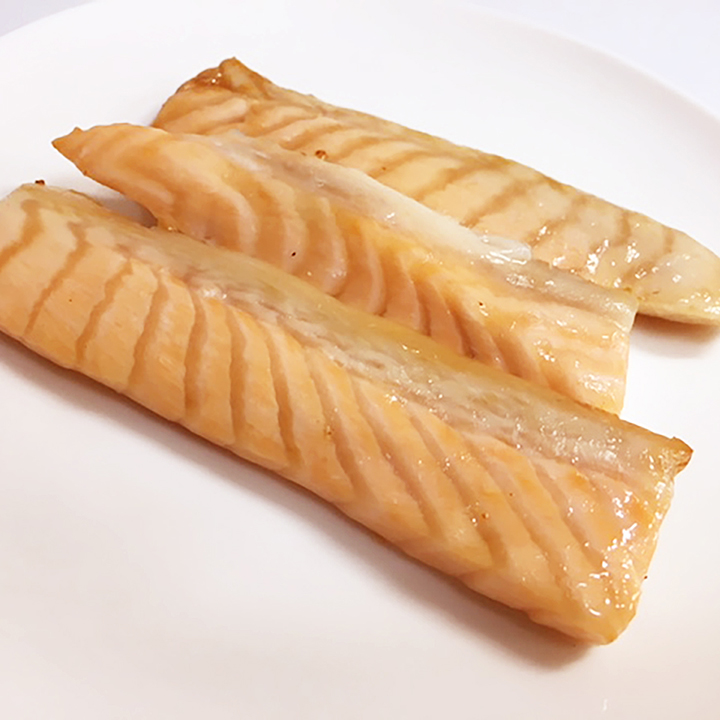 クラレイ）定塩アトランティックサーモンハラスロイン 500ｇ