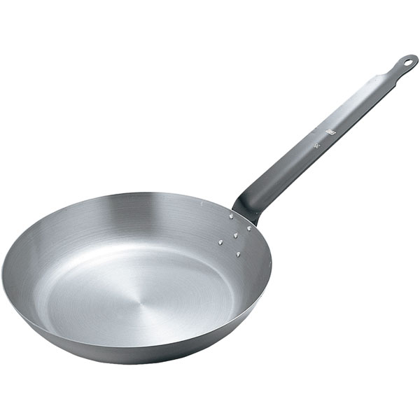 フライパン　鉄　２０ｃｍ